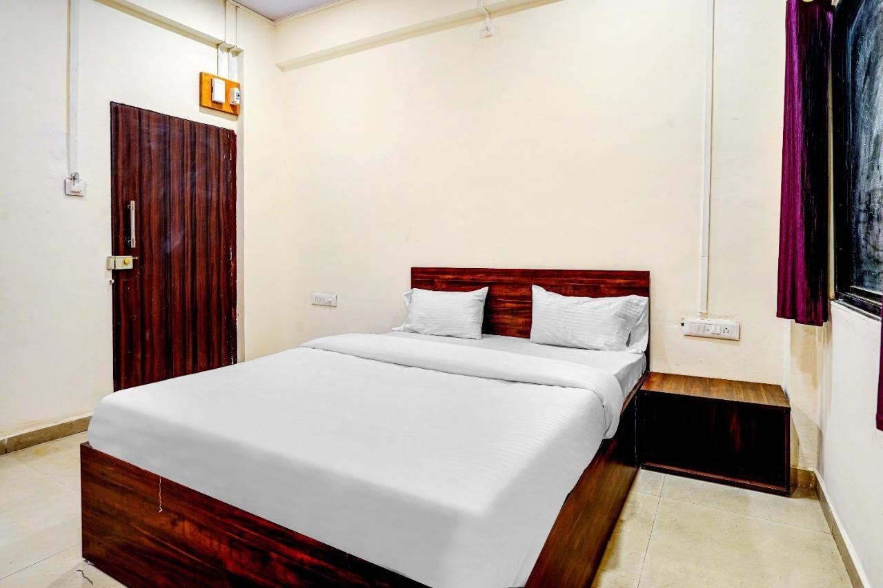 Amba Executive An Apartment Hotel Mundhva Kültér fotó